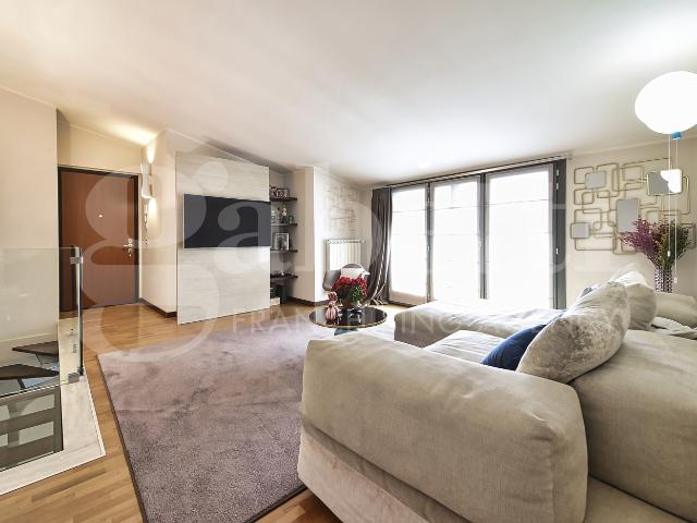 Appartamento in vendita a Lissone, Lombardia