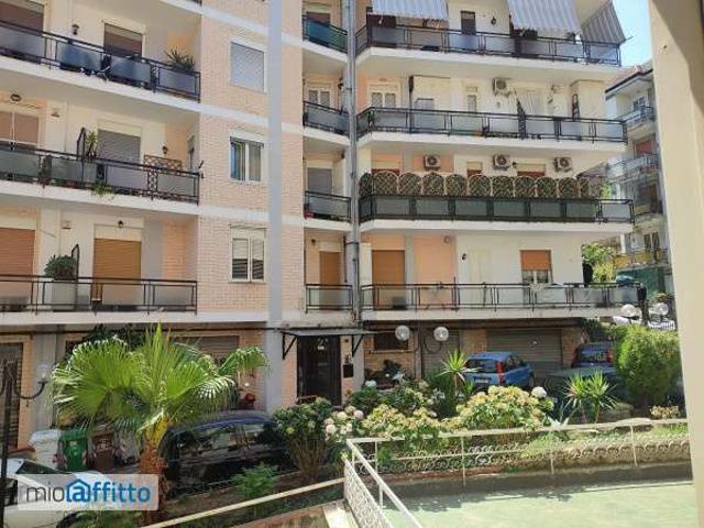 Appartamento in affitto a Municipalità 3, Campania