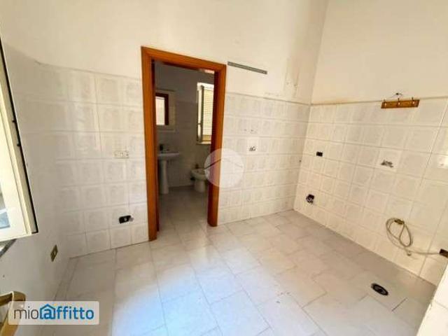 Appartamento in affitto a Municipalità 3, Campania