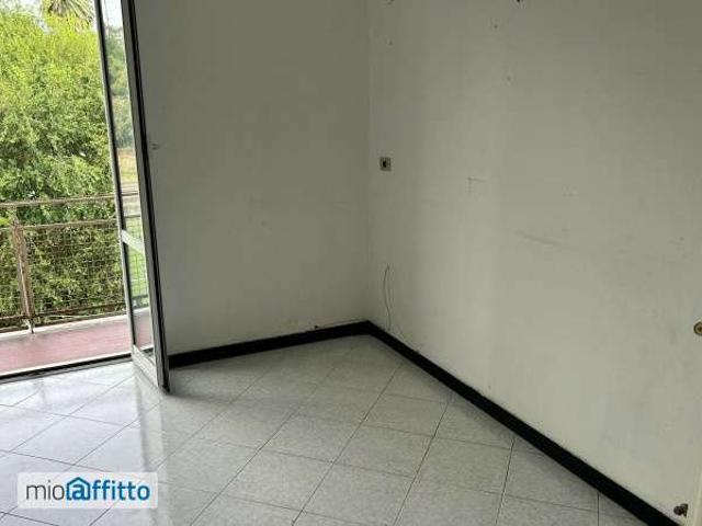 Appartamento in affitto a Medio Ponente, Serra Riccò