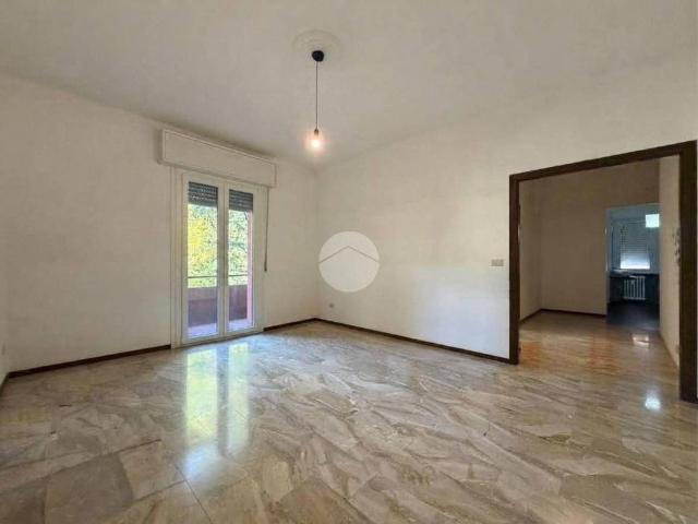 Appartamento in affitto a Vicopò, Parma
