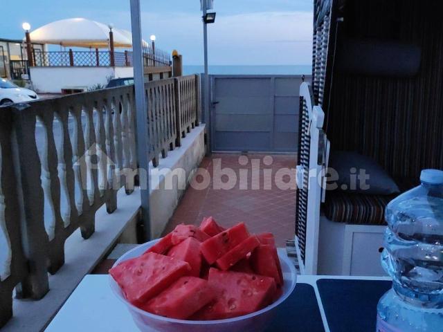 Appartamento in affitto a Villaggio Nettuno, Latina