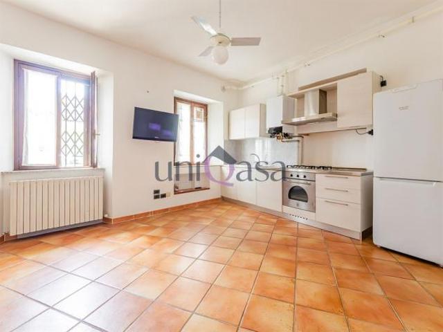 Appartamento in vendita a Galbiate, Lecco