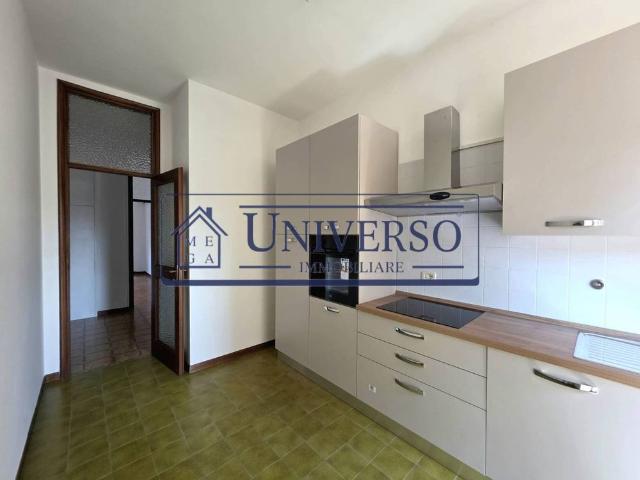 Appartamento in affitto a Benvenuti, Voghera