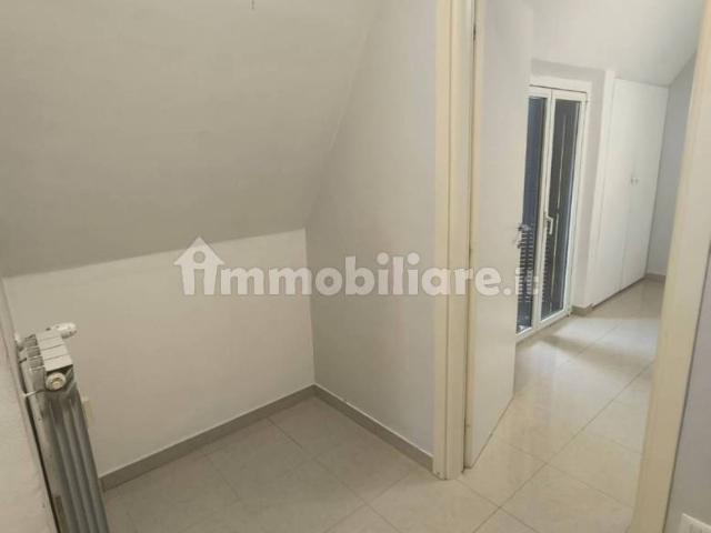 Appartamento in affitto a Roverbella, Lombardia