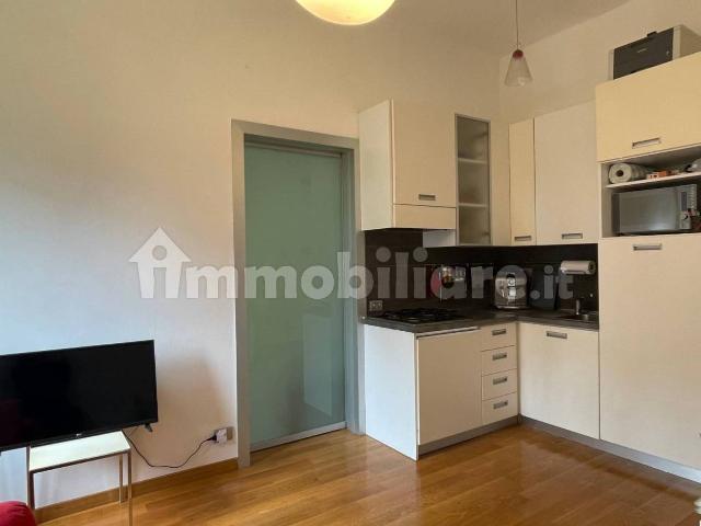 Appartamento in affitto a Comunità Montana Parco Alto Garda bresciano, Gardone Riviera