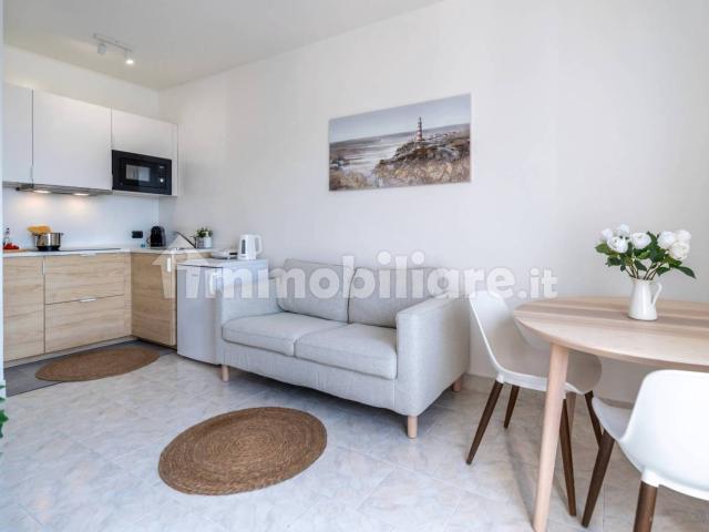 Appartamento in affitto a Puglia, Barletta-andria-trani
