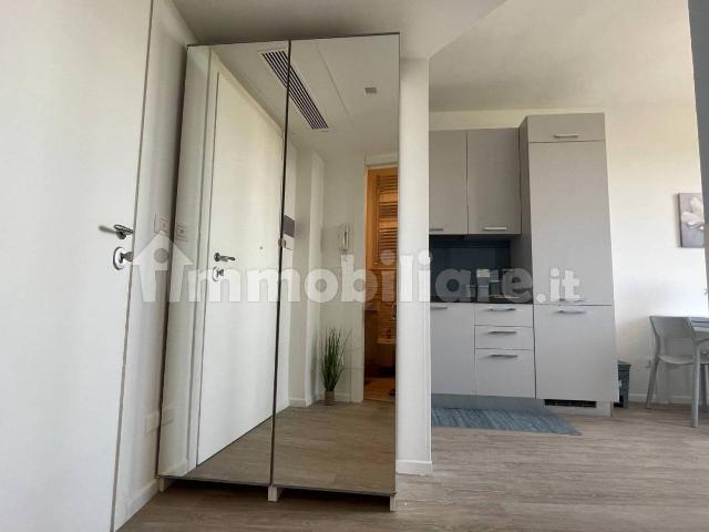 Appartamento in affitto a Puglia, Barletta-andria-trani