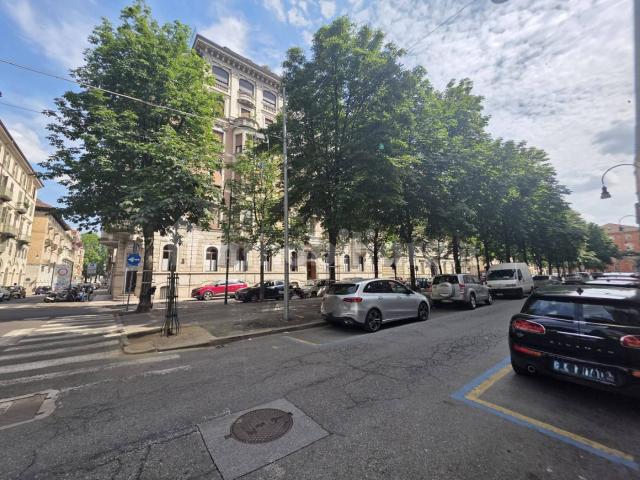 Appartamento in affitto a Municipio 1, Milano