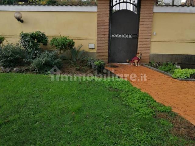 Appartamento in affitto a Municipio Roma X, Roma Capitale