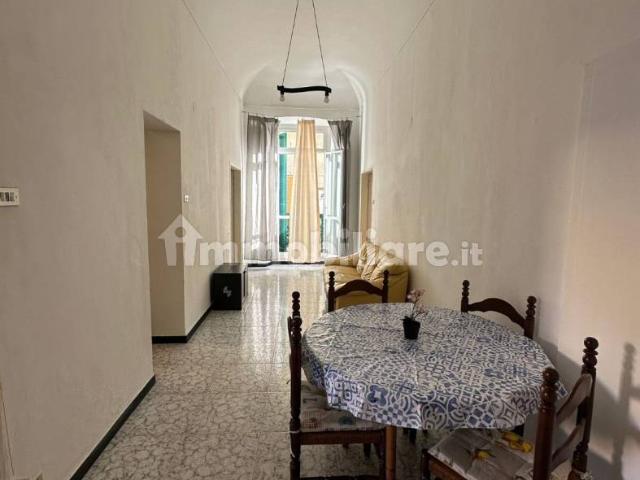 Appartamento in affitto a Medio Ponente, Serra Riccò