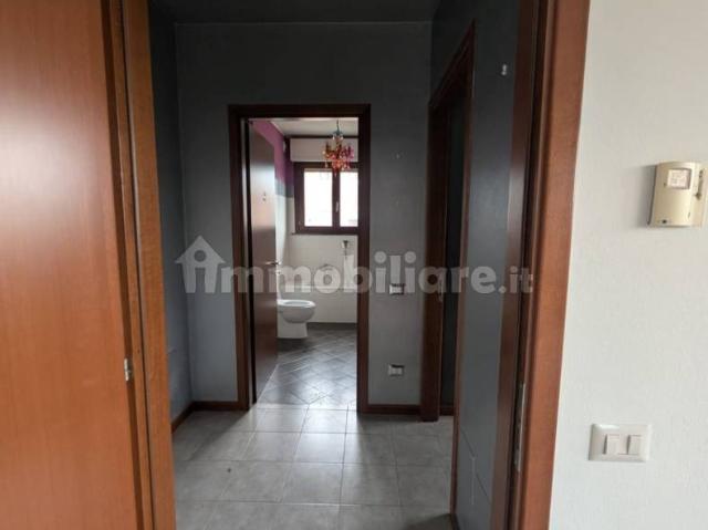 Appartamento in affitto a Cesano Boscone, Lombardia