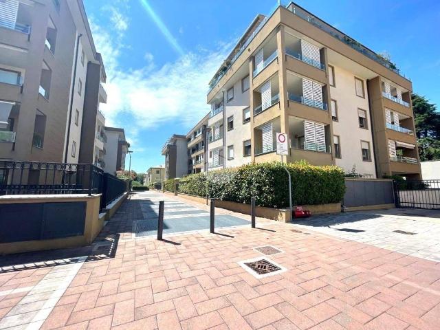 Appartamento in affitto a Cernusco Sul Naviglio, Lombardia