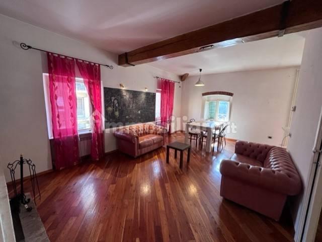 Appartamento in affitto a Santa Lucia, Cenerente