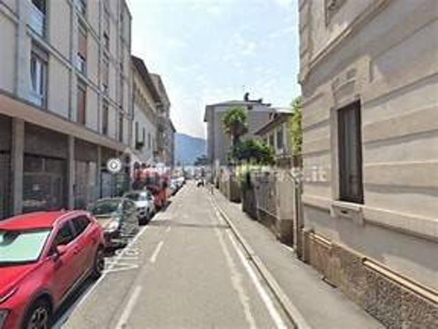 Appartamento in affitto a Pescarenico, Lecco