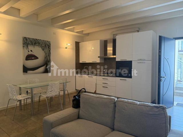 Appartamento in affitto a Villaggio Stella, Gussago