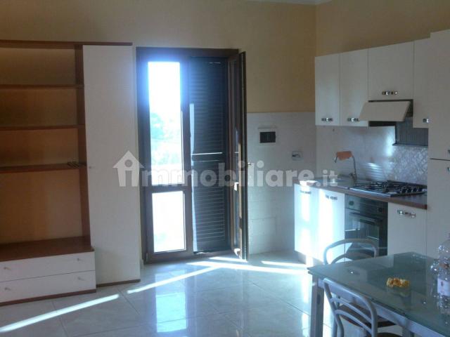 Appartamento in affitto a Stagni di Ostia, Roma Capitale