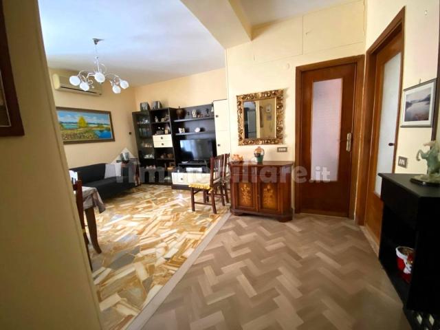 Appartamento in affitto a Rione Candelaro, Puglia