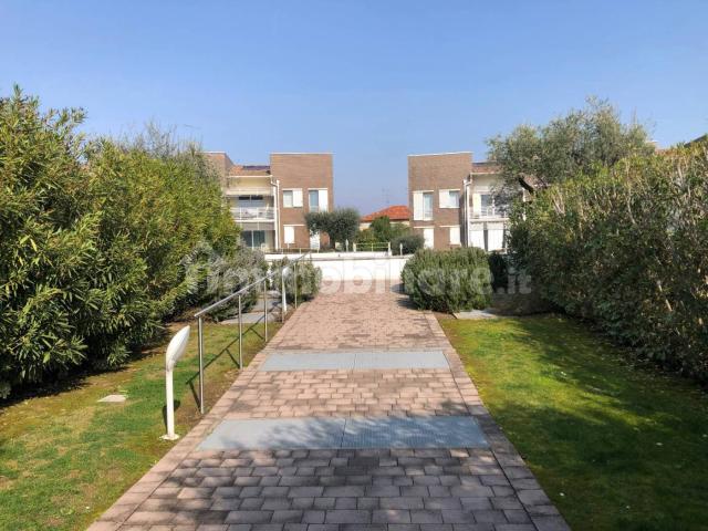 Appartamento in affitto a Desenzano Del Garda, Lombardia
