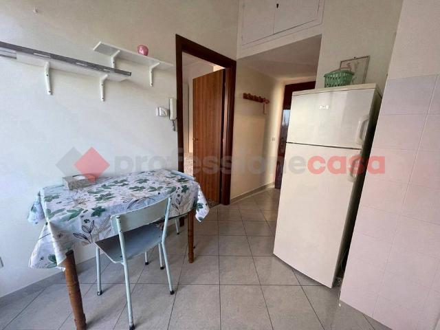 Appartamento in affitto a Scauri, Minturno
