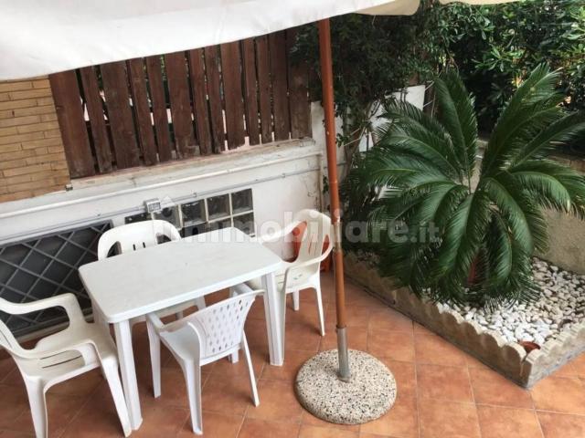 Appartamento in affitto a Brebbia, Lombardia