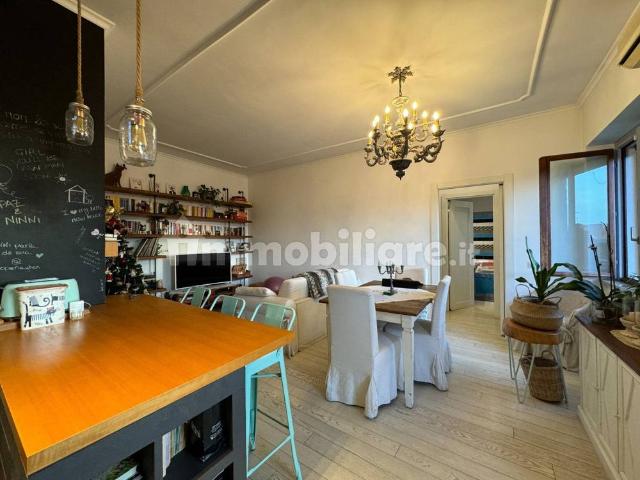 Appartamento in affitto a Casal Palocco, Roma