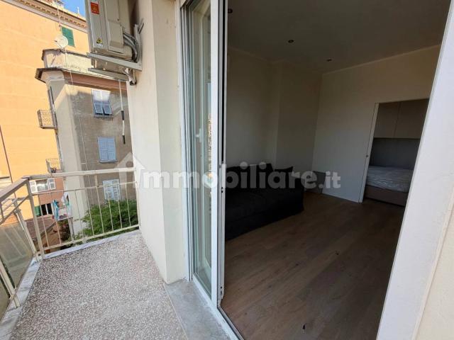 Appartamento in affitto a Centro Est, Serra Riccò