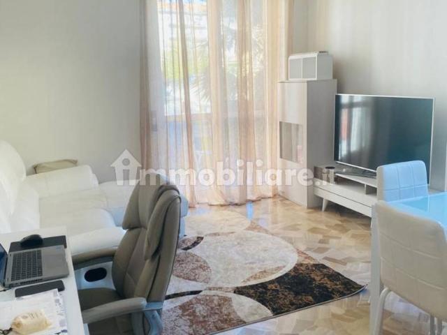 Appartamento in affitto a Como, Lombardia