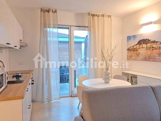 Appartamento in affitto a Sagnino, Como
