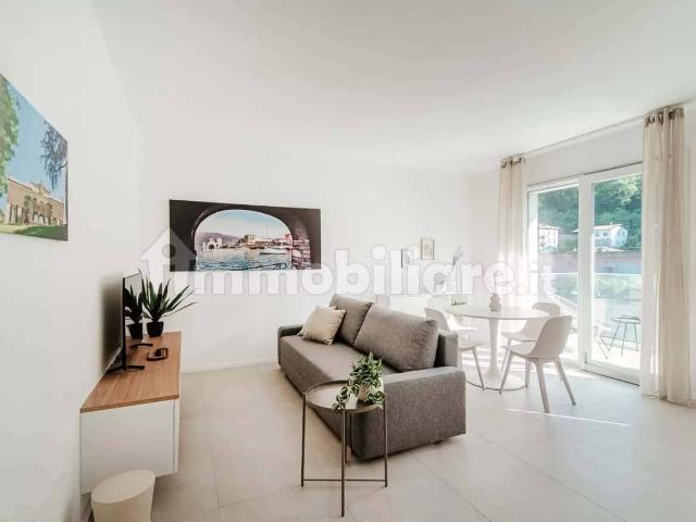 Appartamento in affitto a Sagnino, Como