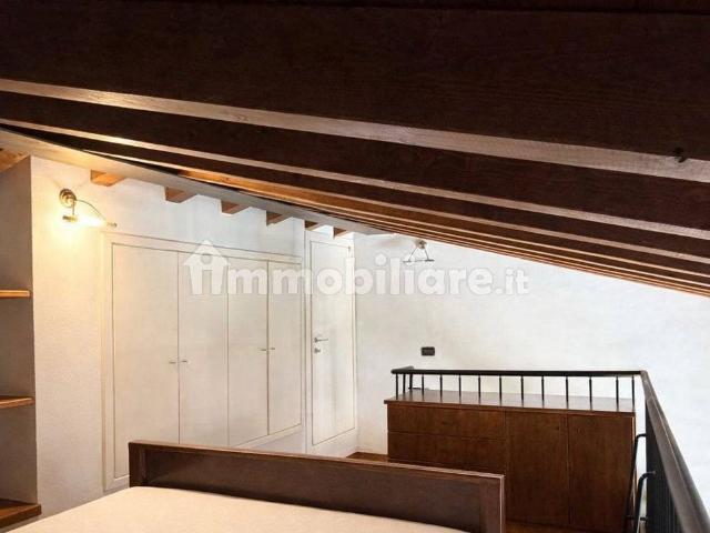 Appartamento in affitto a Puegnago, Lombardia