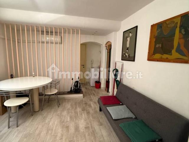 Appartamento in affitto a Centro Storico, Modena