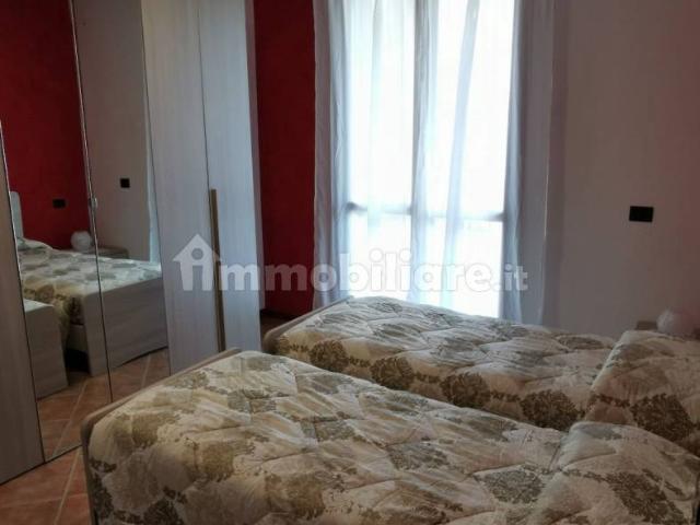 Appartamento in affitto a Cava Manara, Lombardia