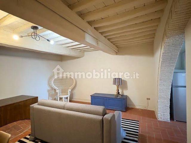 Appartamento in affitto a Prato, Toscana