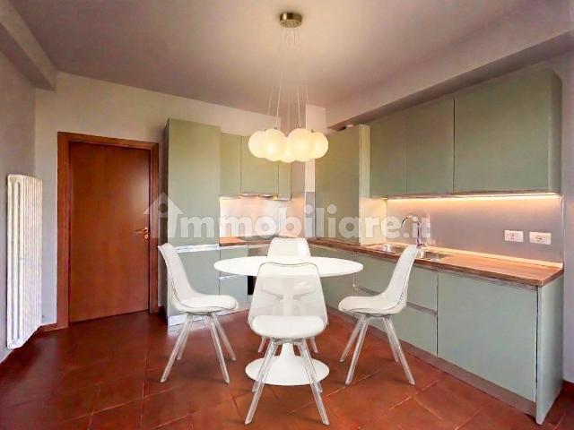 Appartamento in affitto a Municipio 8 di Milano, Milano
