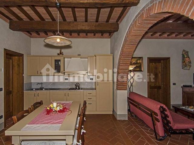 Appartamento in affitto a Crespina Lorenzana, Crespina