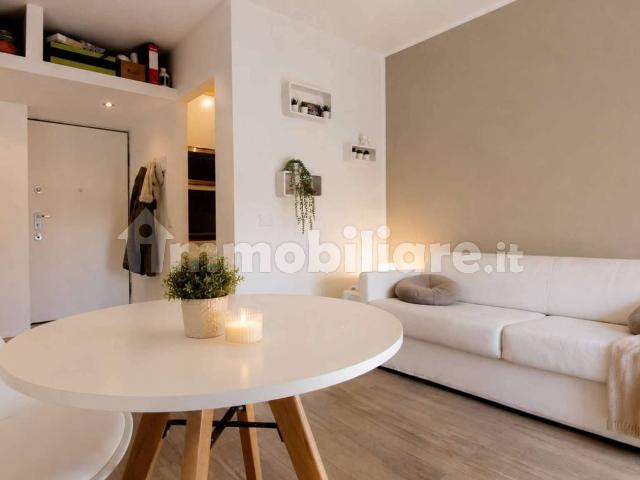 Appartamento in affitto a Municipio 1, Milano
