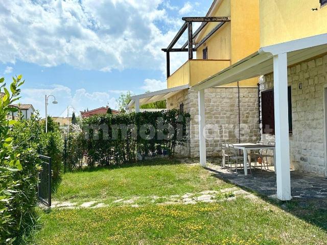 Appartamento in affitto a Marche, Ancona