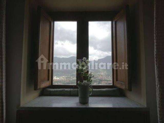 Appartamento in affitto a Aquino, Monreale