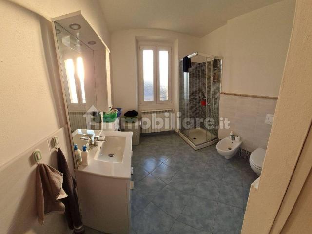 Appartamento in affitto a Luisago, Lombardia