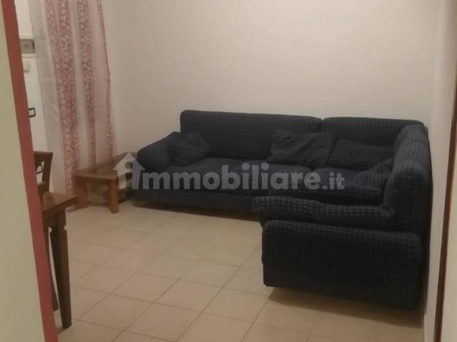 Appartamento in affitto a Cairate, Lombardia