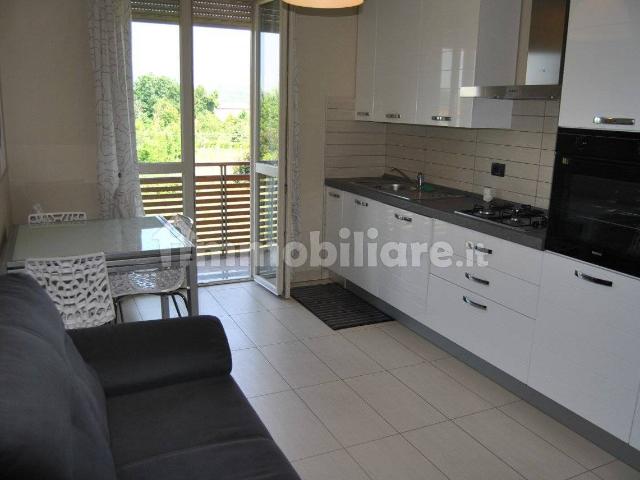 Appartamento in affitto a Borgo Piave, Alba
