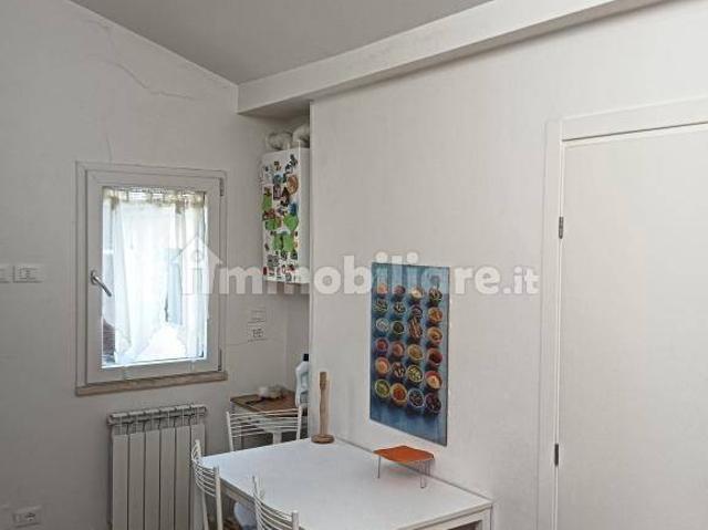 Appartamento in affitto a Sant'Erminio, Cenerente