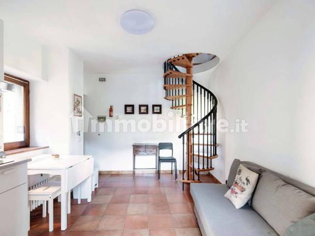Appartamento in affitto a Nesso, Lombardia