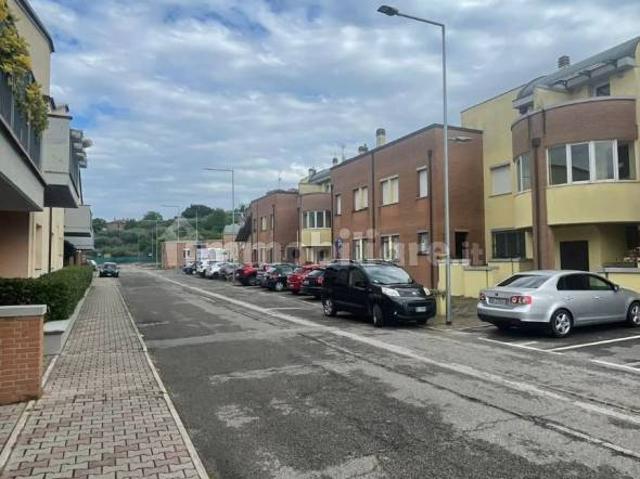 Appartamento in affitto a Deruta, Umbria