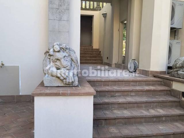 Appartamento in affitto a Sant'Erminio, Cenerente