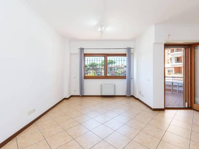Appartamento in affitto a Acilia Sud, Roma