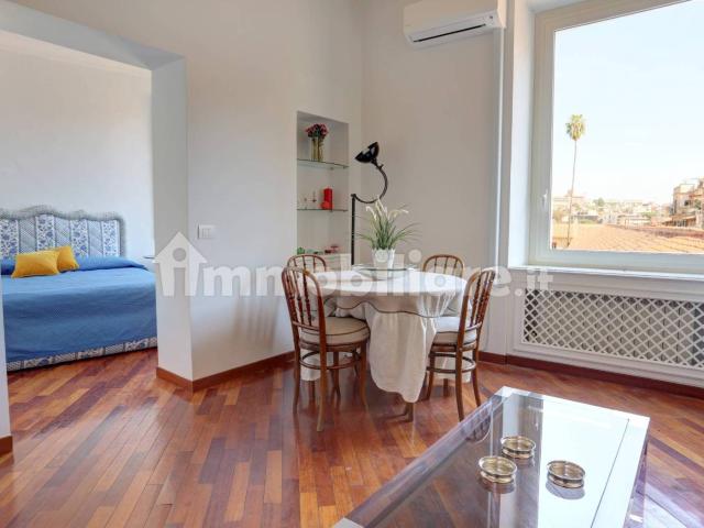 Appartamento in affitto a Municipio Roma I, Roma Capitale