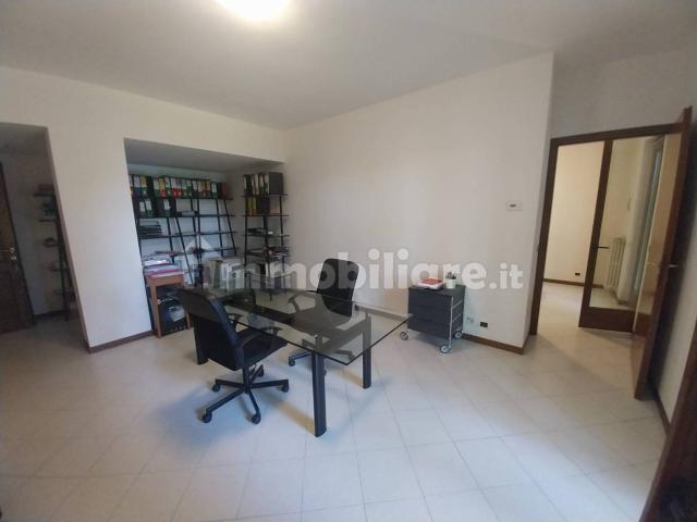 Appartamento in affitto a Brughiera, Palazzago
