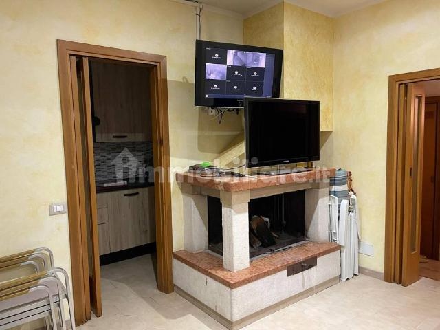 Appartamento in affitto a Torre Angela, Roma